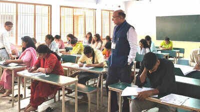9वीं व 11वीं कक्षा के छात्र/छात्राओं के वार्षिक परीक्षा के अंक ऑनलाइन अपलोड करने की तिथि बढ़ाई